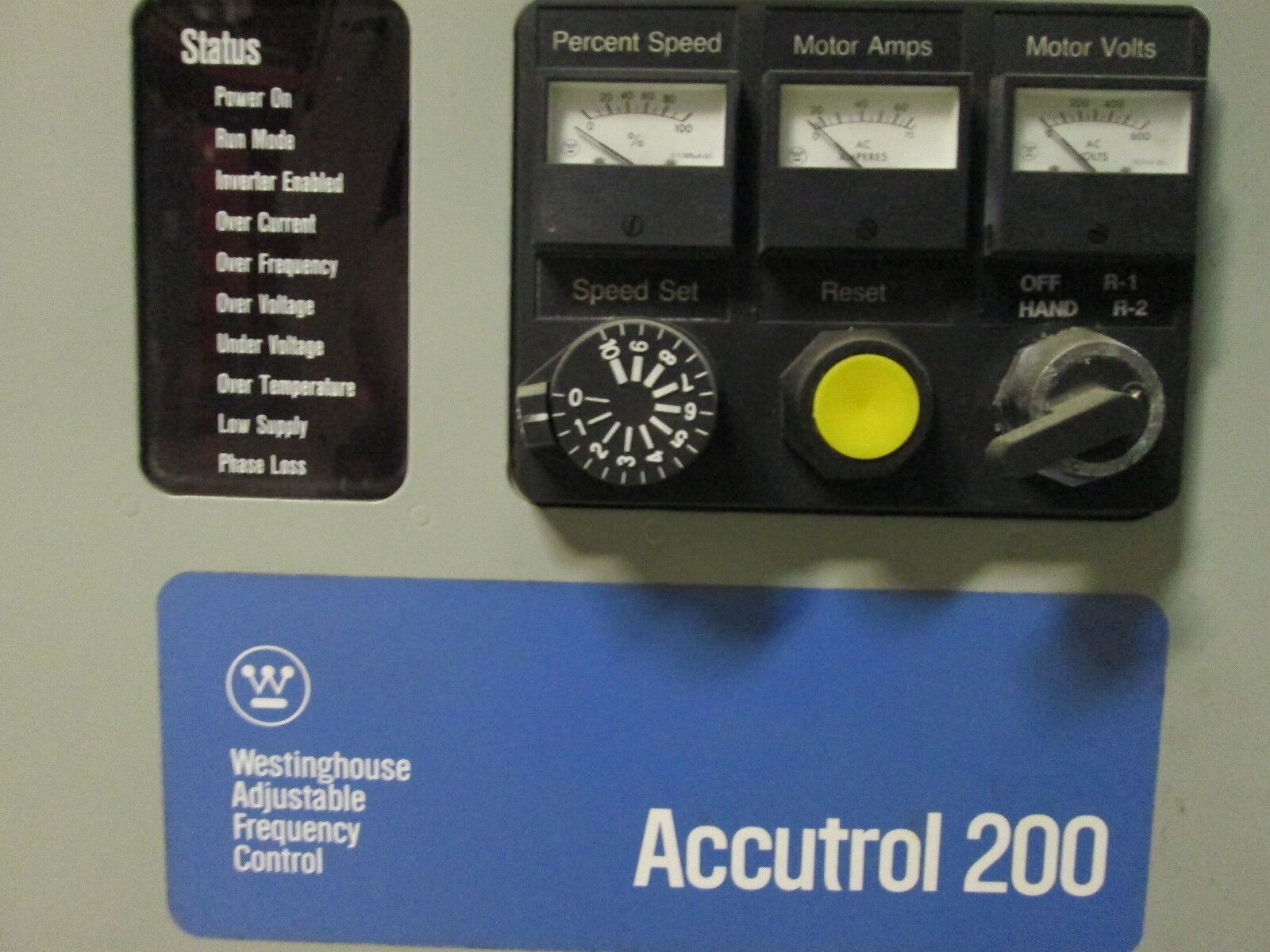 Westinghouse Accutrol 200 A2T401B-80383 40HP 460V 3Ph Used
