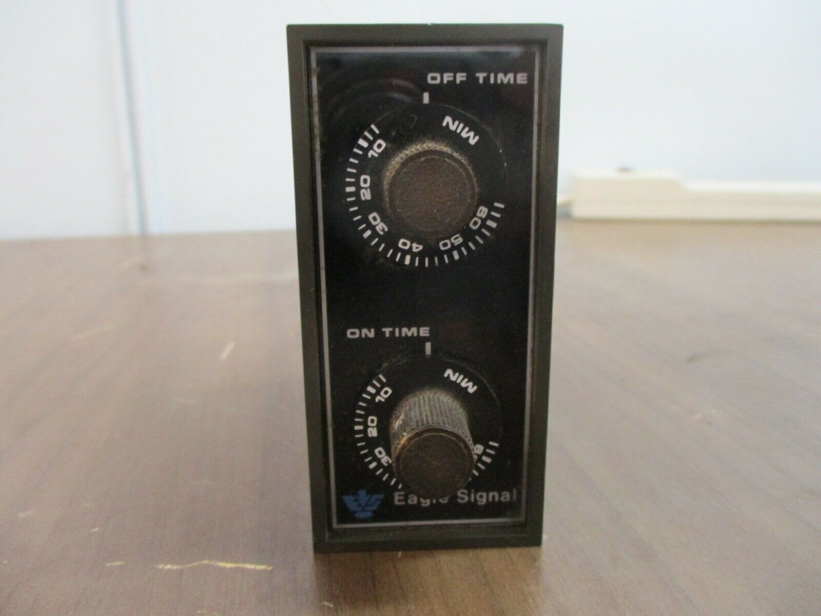 Eagle Signal Time Delay Relay DA2020A3 120VAC/DC 10A Used