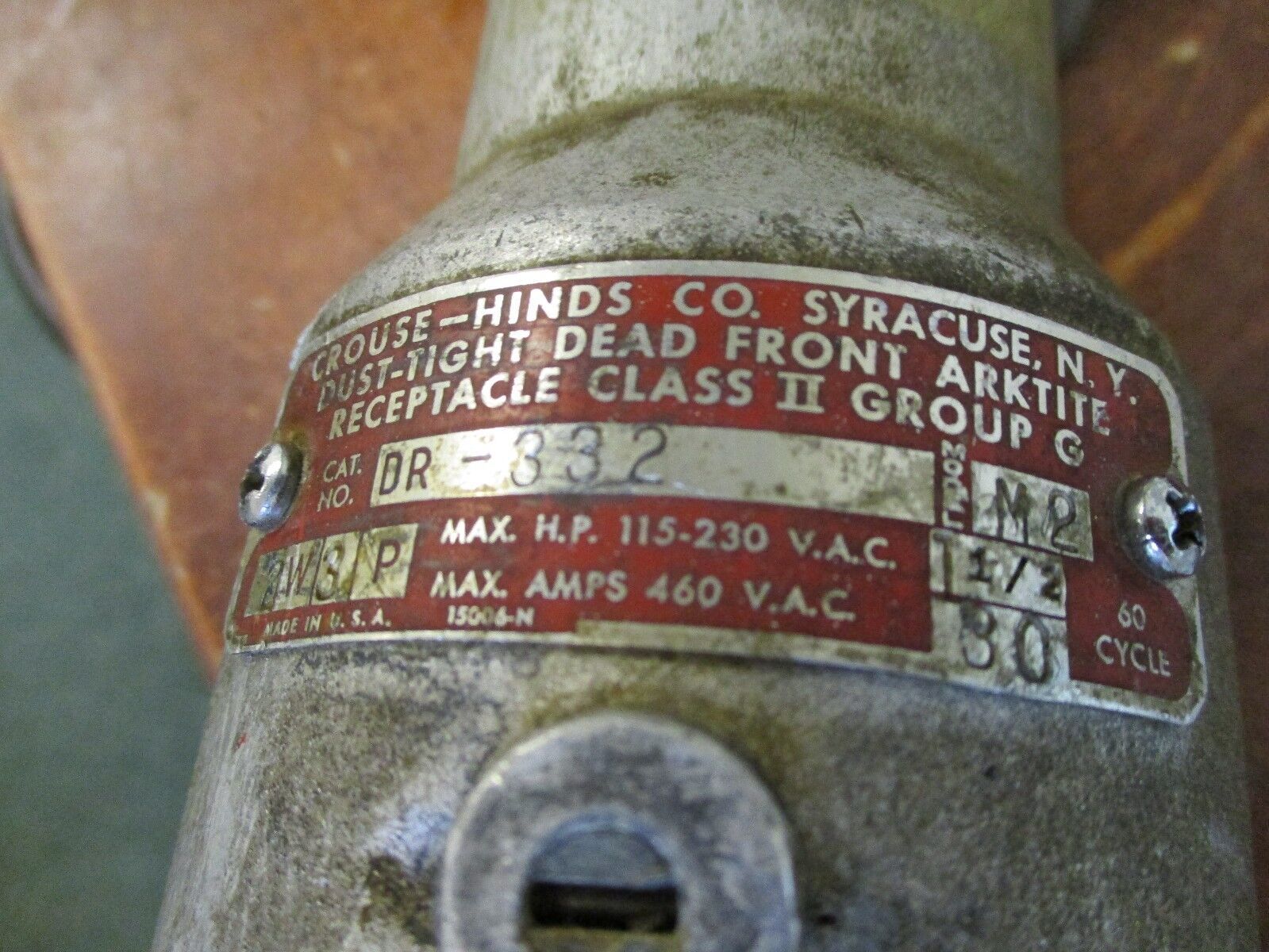 Crouse-Hinds Connector DR332 30A 2W 460V 3P Used