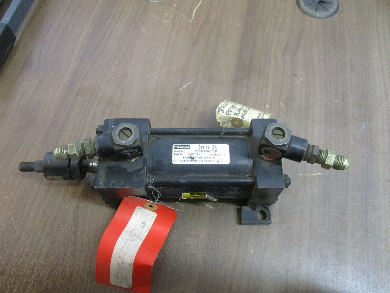 Parker Series 2A Air Cylinder 02.50 C2AU14A 3.000 250PSI Used