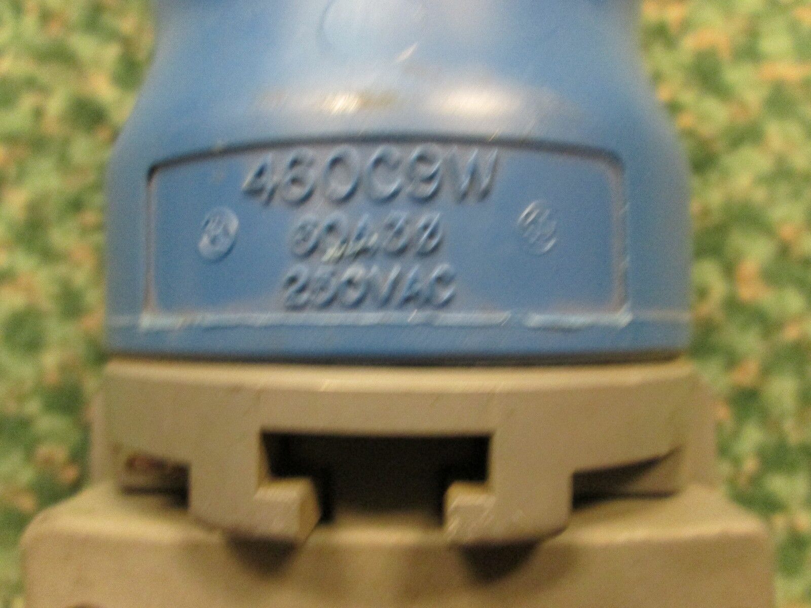 Hubbell Inlet and Connector Set 460C9W/460B9W 4W 3P 60A 250V *No Cap* Used