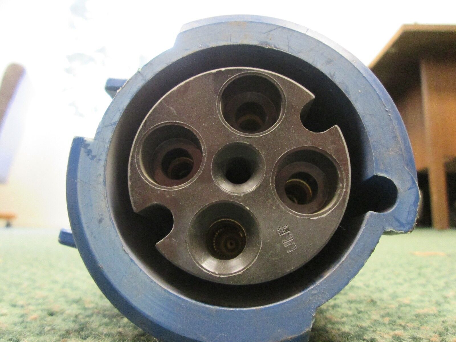 Hubbell Inlet and Connector Set 460C9W/460B9W 4W 3P 60A 250V *No Cap* Used