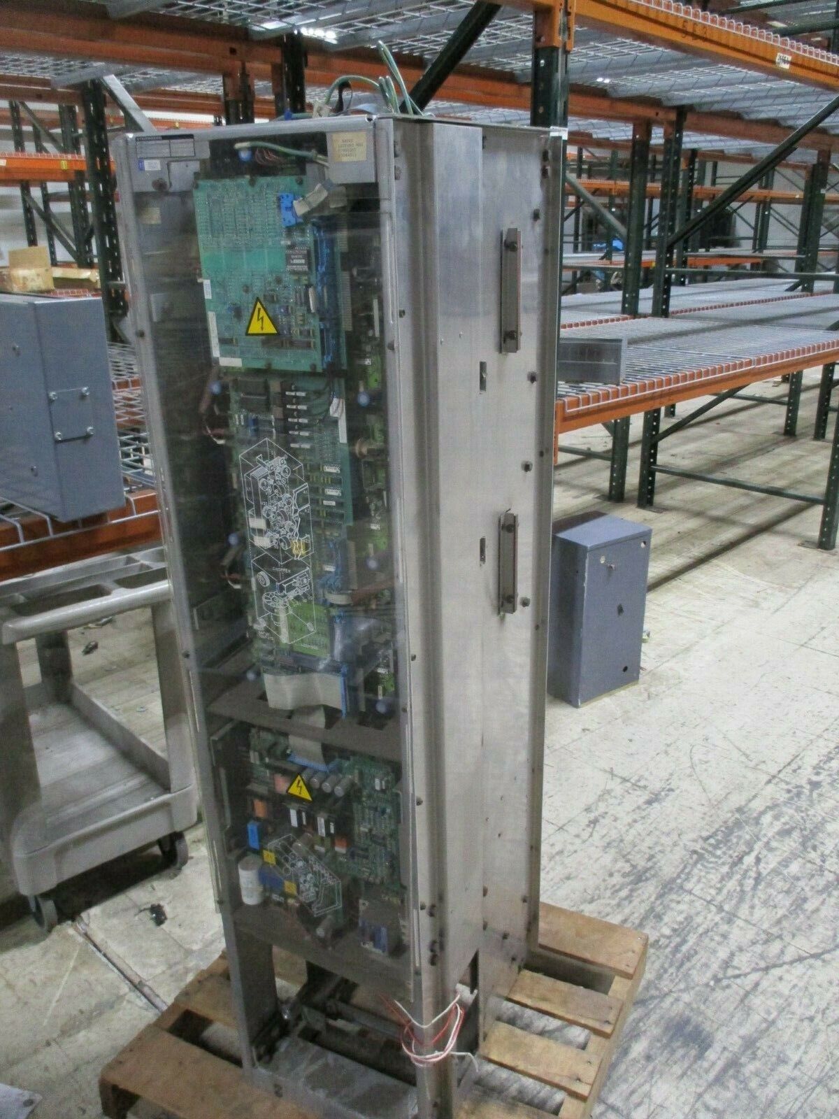 Stromberg AC Drive SAFUT 200F500 200HP 440-500V Used