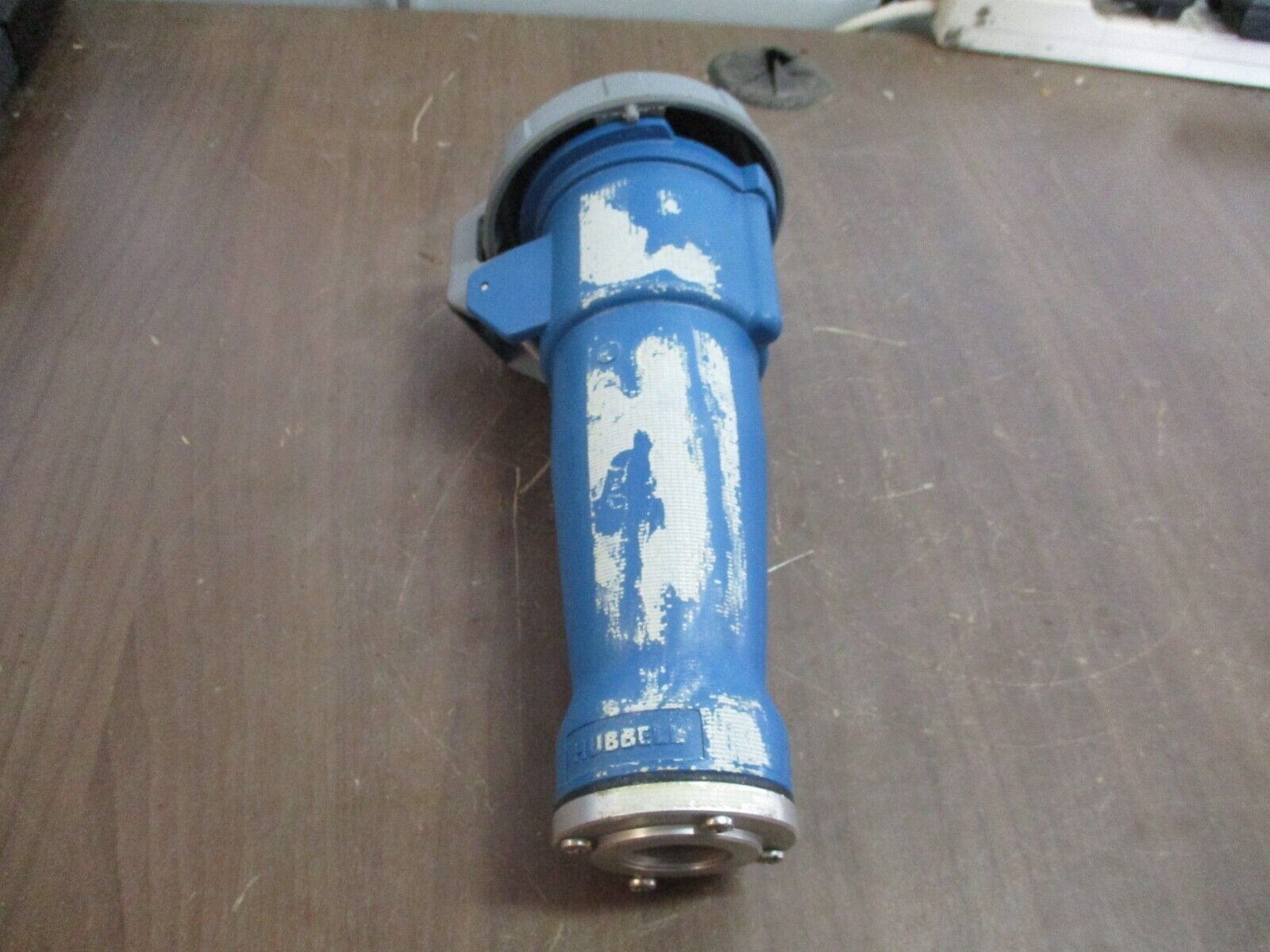 Hubbell Connector 360C6W 60A 250V Used