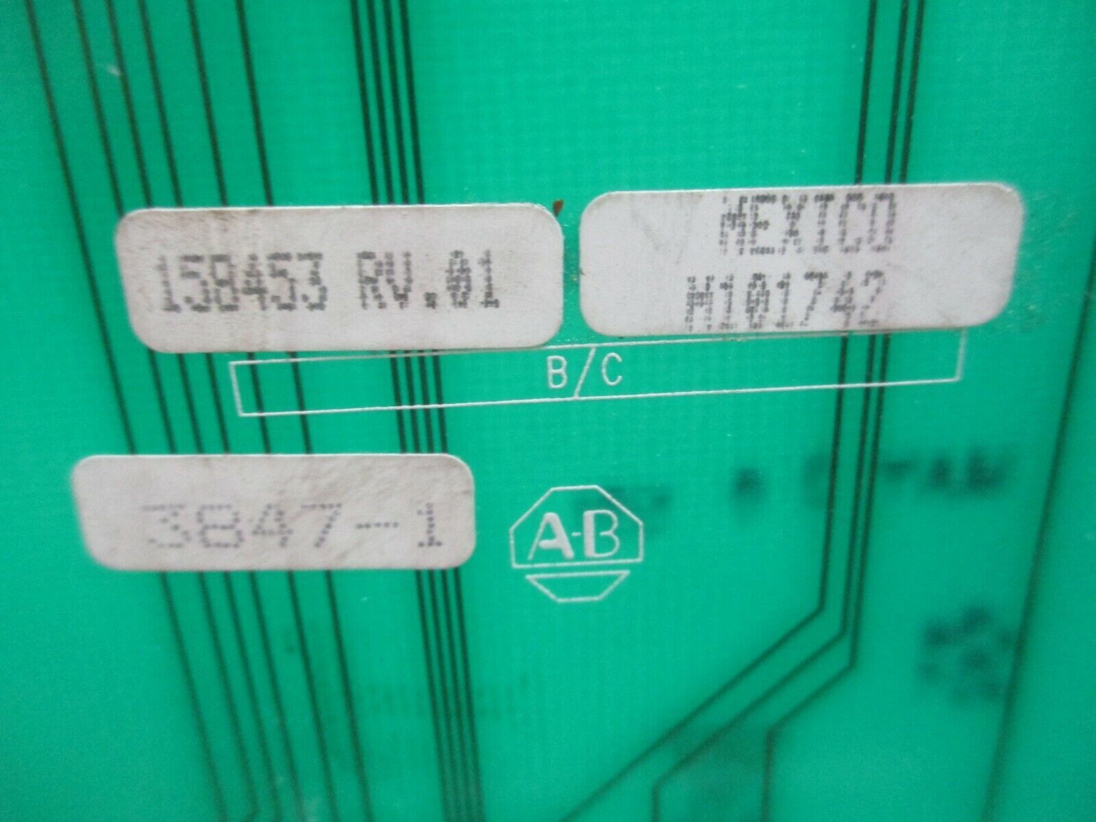Allen-Bradley Operator Display Control Board 158453 Rev. 01 Used
