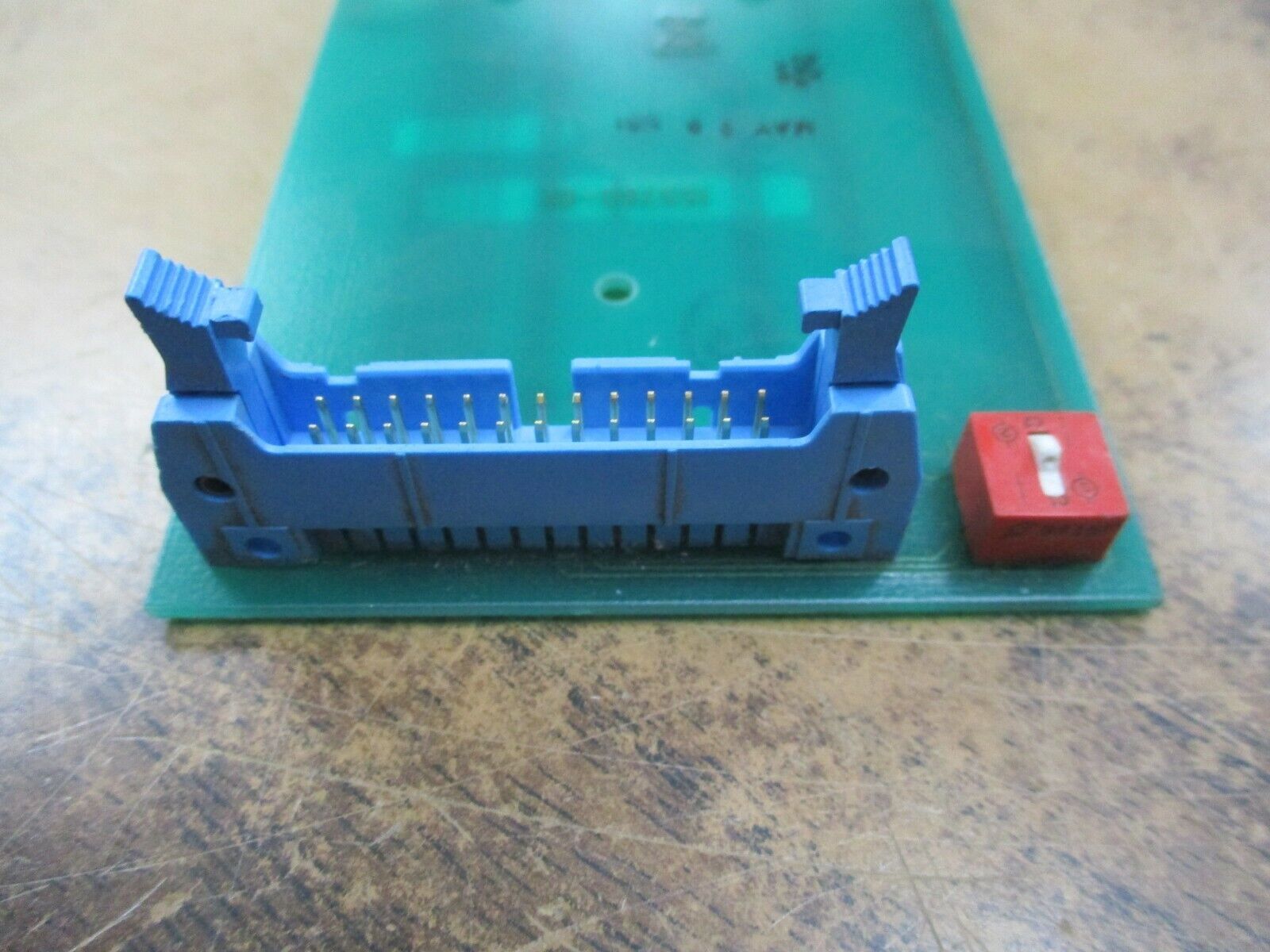 Allen-Bradley Operator Display Control Board 158453 Rev. 01 Used