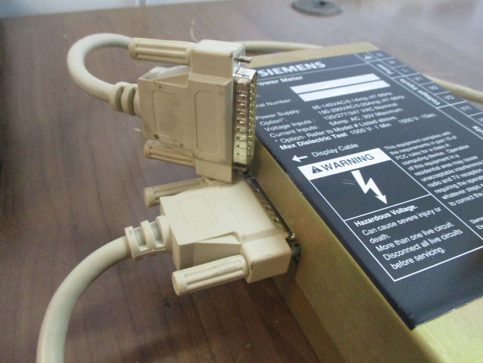 Siemens 4300 Power Meter DC-120 Power Supply: 108-132V 0.25A 47-66Hz w/ Cable