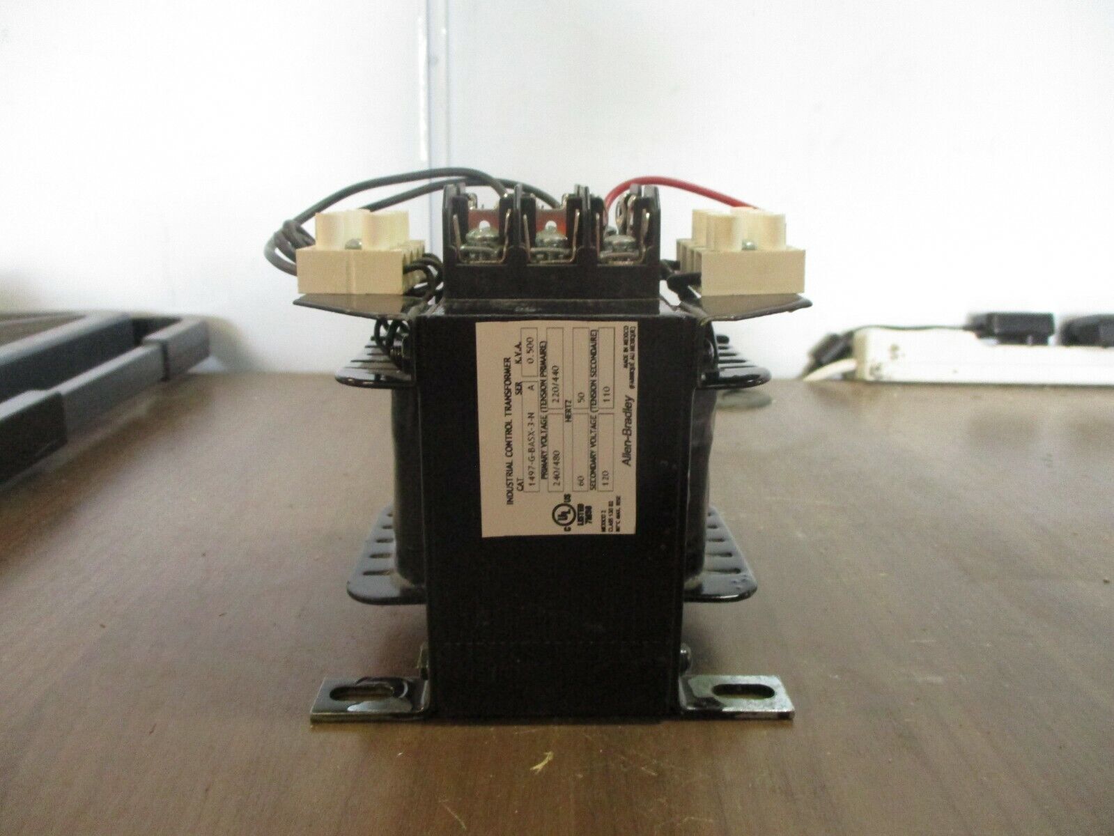 Allen-Bradley Control Transformer 1497-G-BASX-3-N Ser. A 0.500kVA Pri: 240/480V