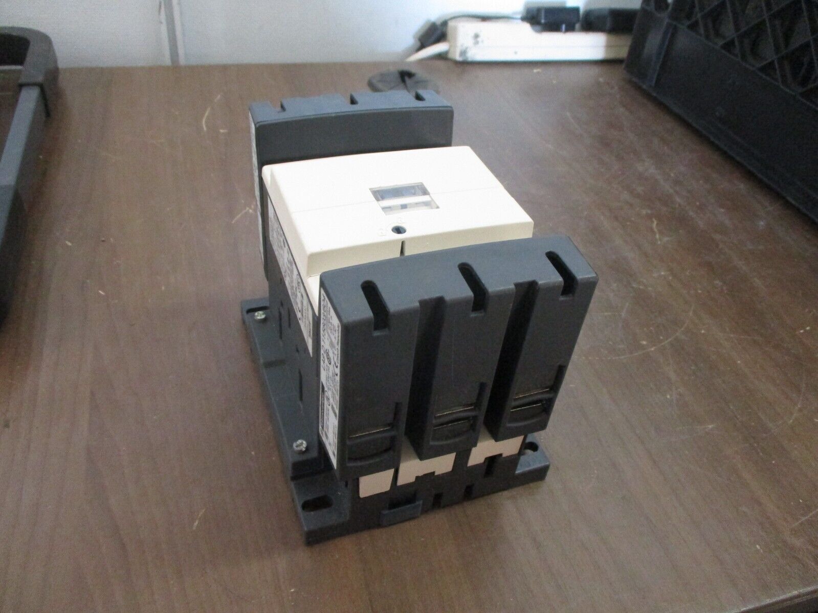 Telemecanique Contactor LC1D115 120V Coil 160A 600V Used