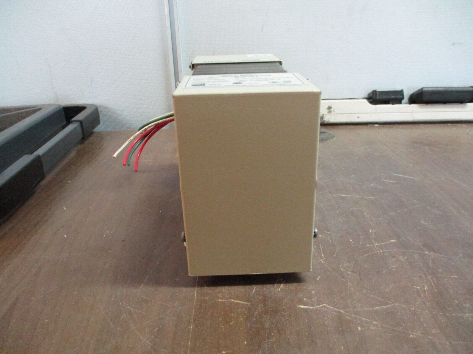 Sola MCR Mini/Micro Computer Regulator 63-23-112-4 120VA Used