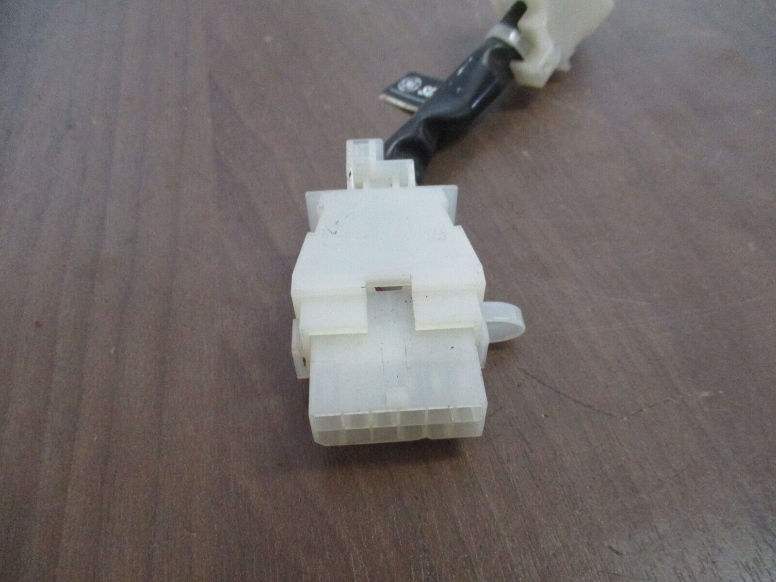 GE Distribution Cable SDCAA6 6" Used