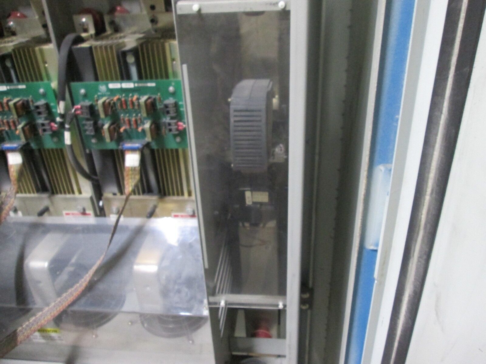 Allen-Bradley 1395 DC Drive 1395-B80N-E1-P30 250HP Used