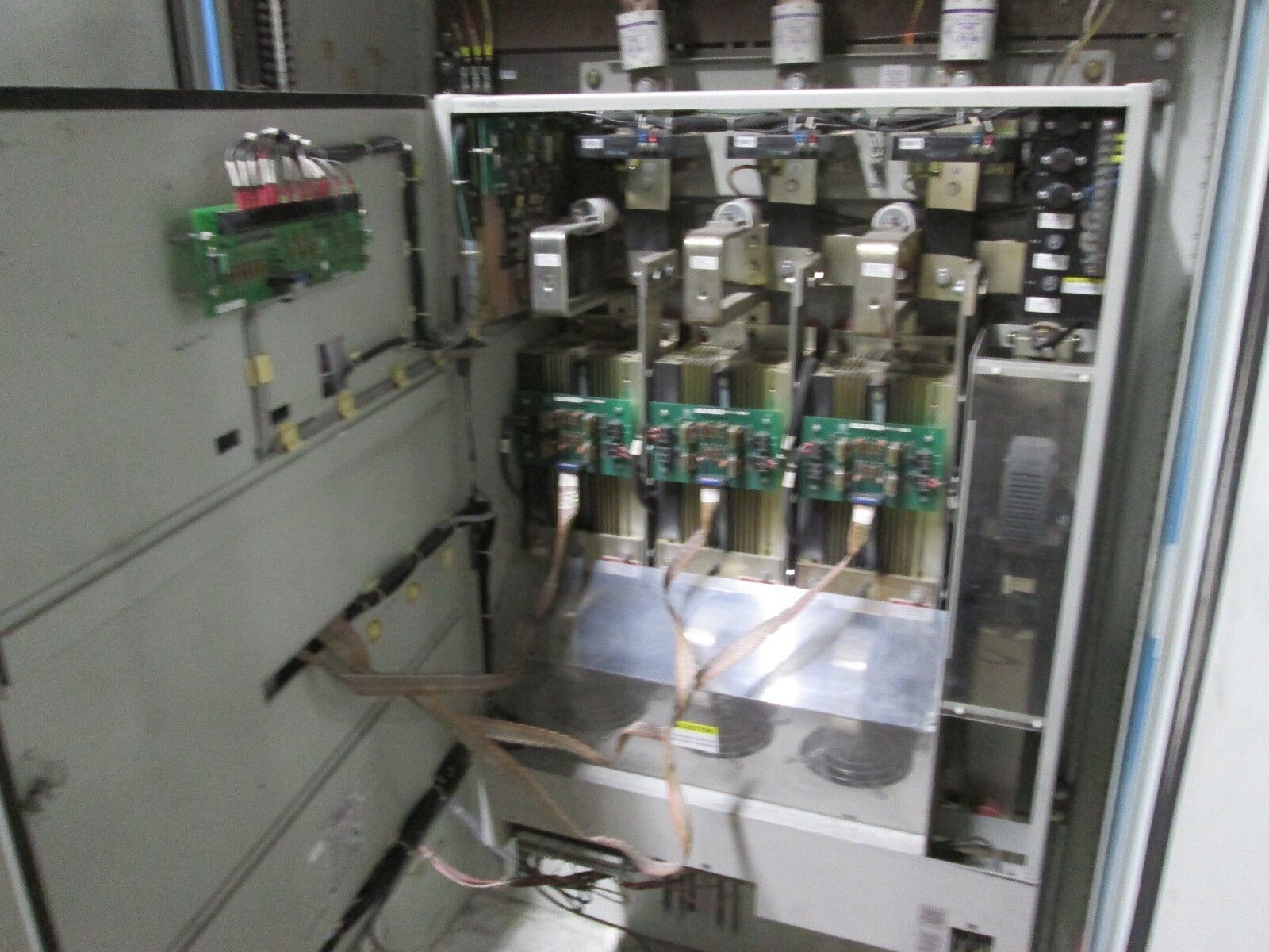 Allen-Bradley 1395 DC Drive 1395-B80N-E1-P30 250HP Used