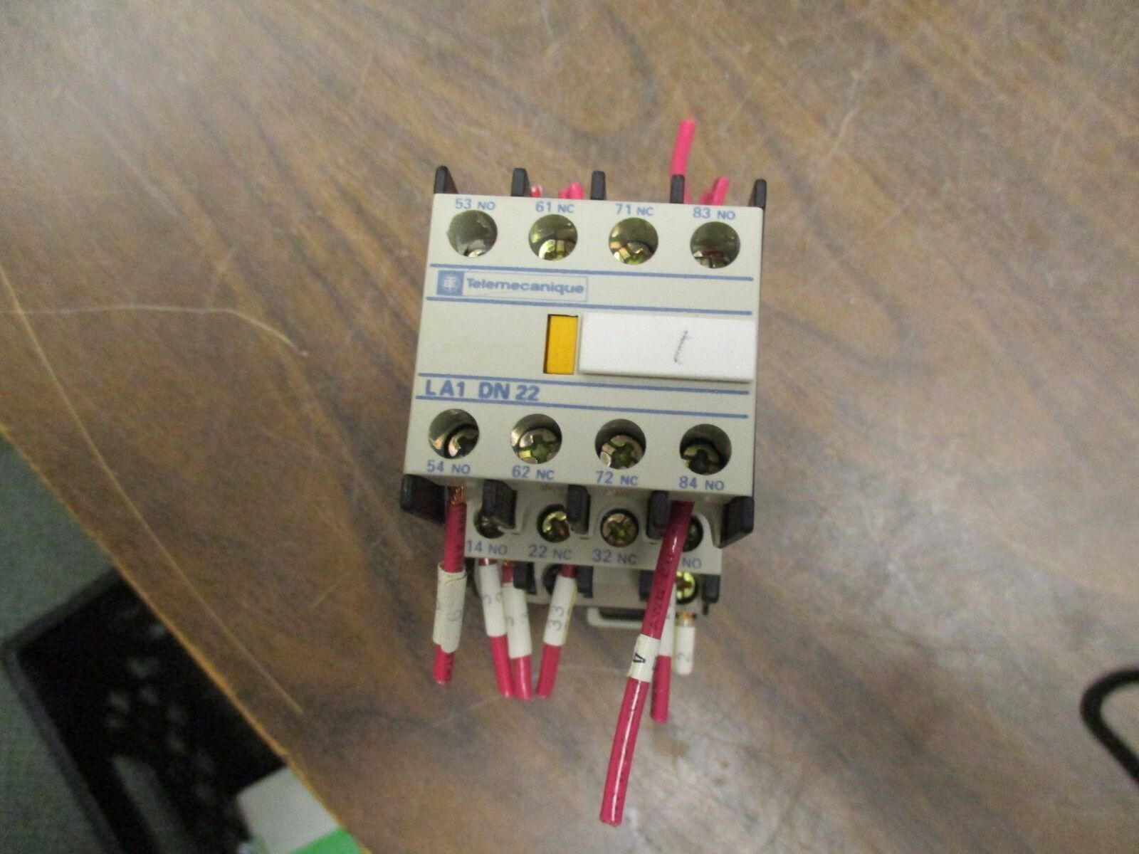 Telemecanique Contactor w/ Aux Contact Block CA2 DN22 120V Coil 10A Used