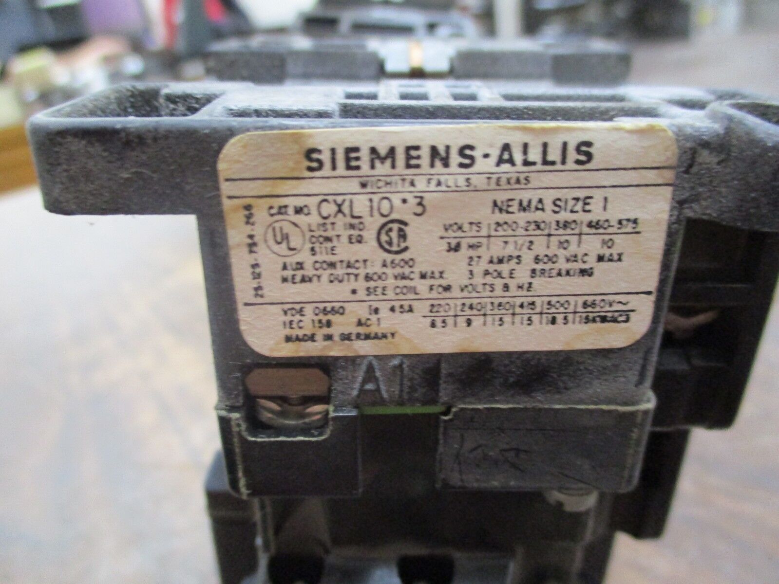 Siemens Contactor CXL10*3 OLR 0430 120V Coil 27A 600V Used