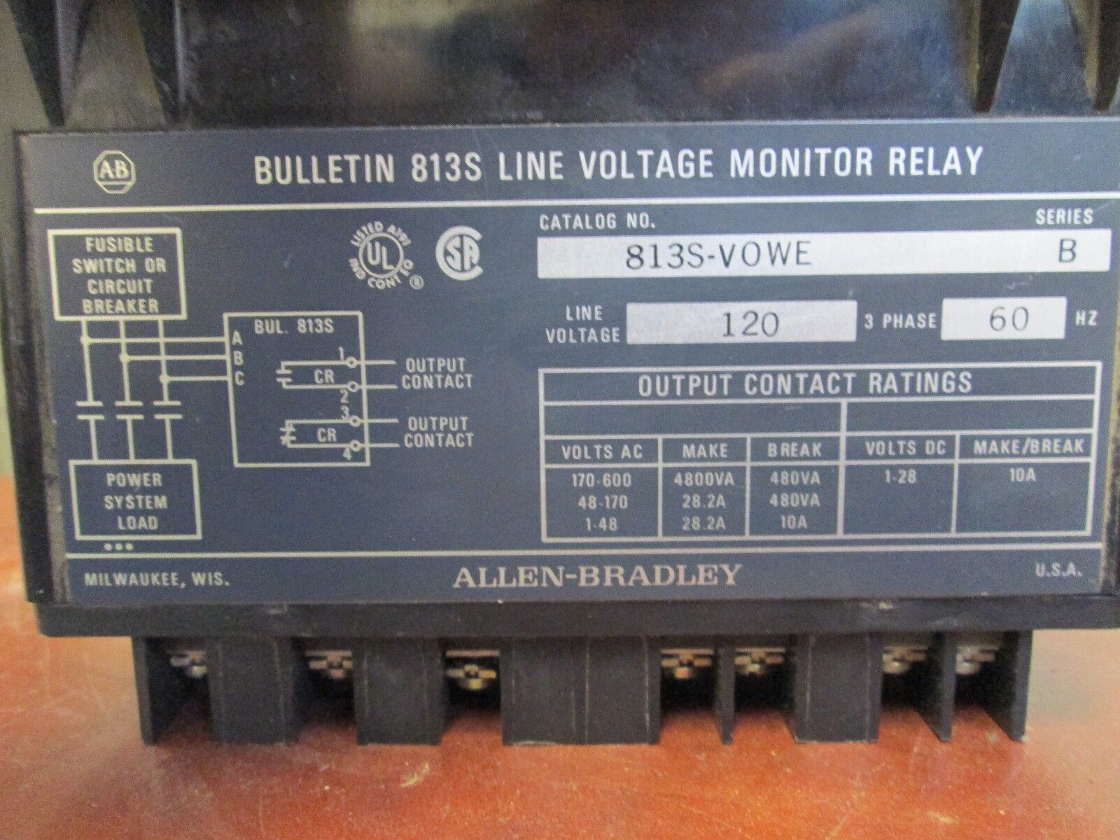 Allen-Bradley Line Voltage Relay 813S-VOWE 120V 3Ph 60Hz Used