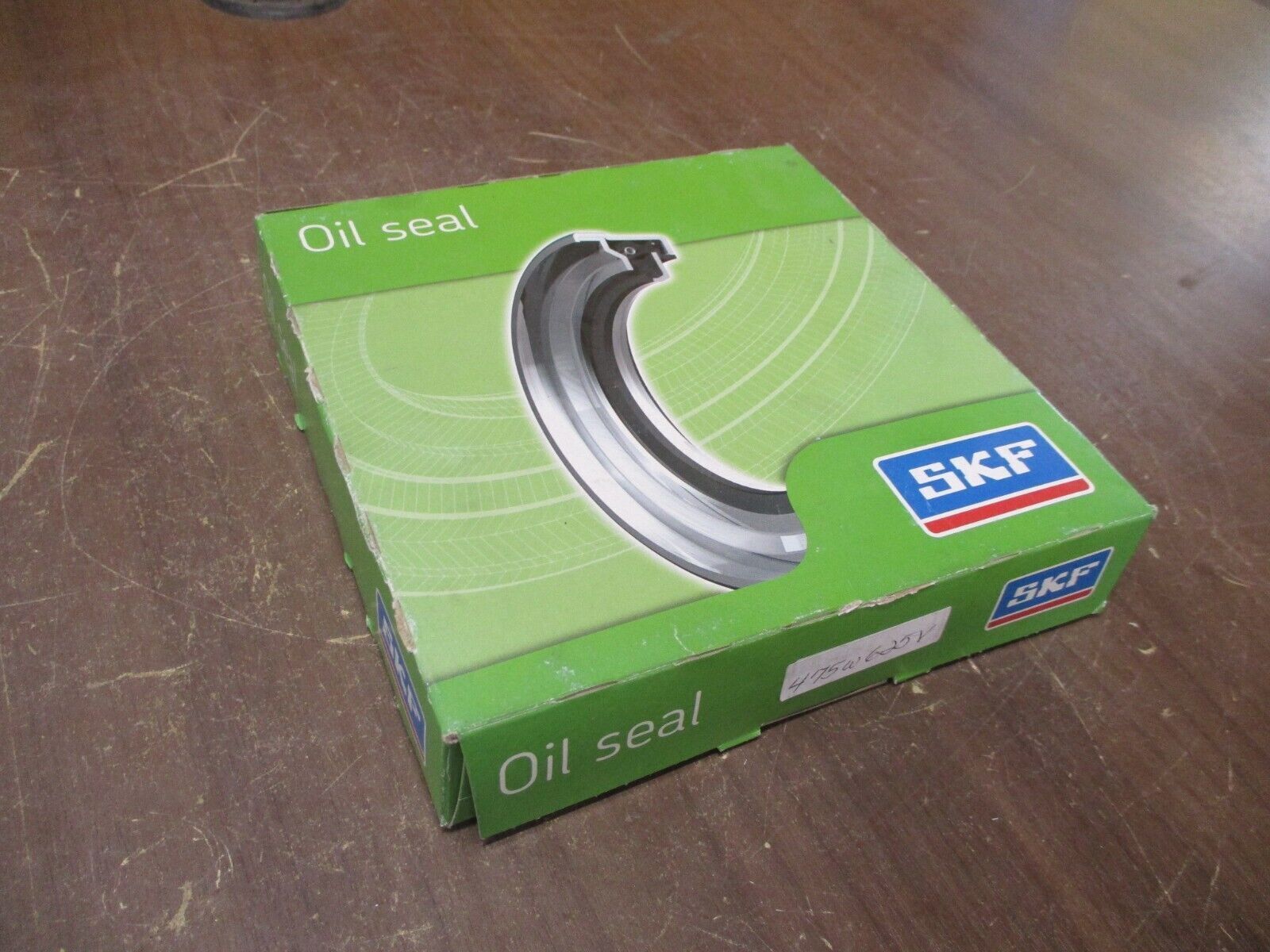 SKF Joint Radial Oil Seal 545925 New Surplus