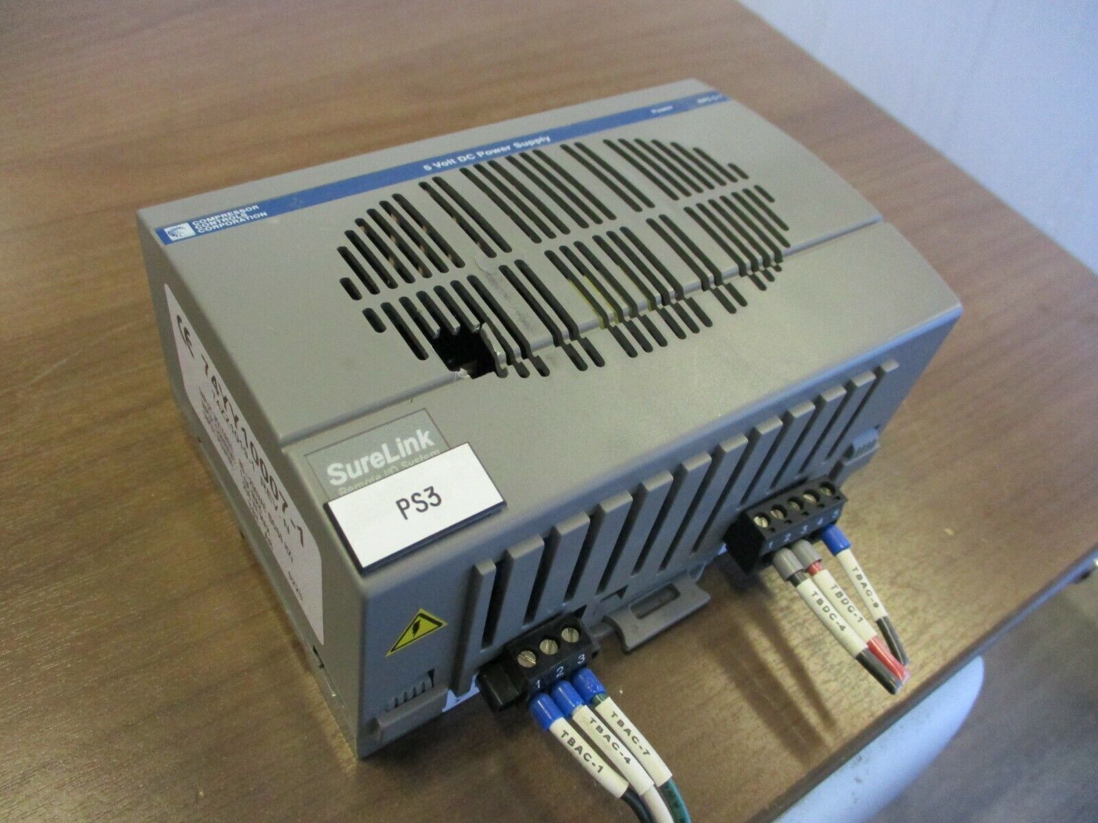 Compressor Controls Corp. Surelink DC Power Supply RPS-5-7 5VDC *Chipped* Used