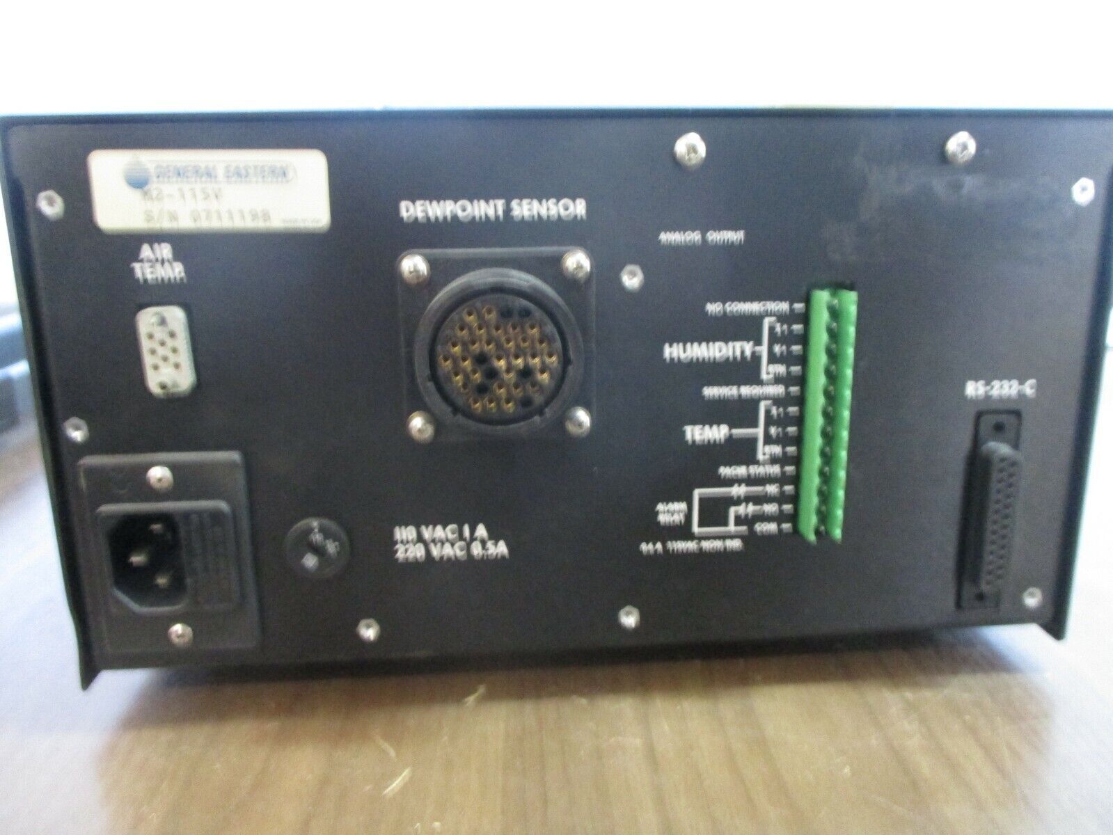 General Eastern HYGRO-M2 Dew Point Monitor M2-115V 110V@1A 220V@0.5A Used