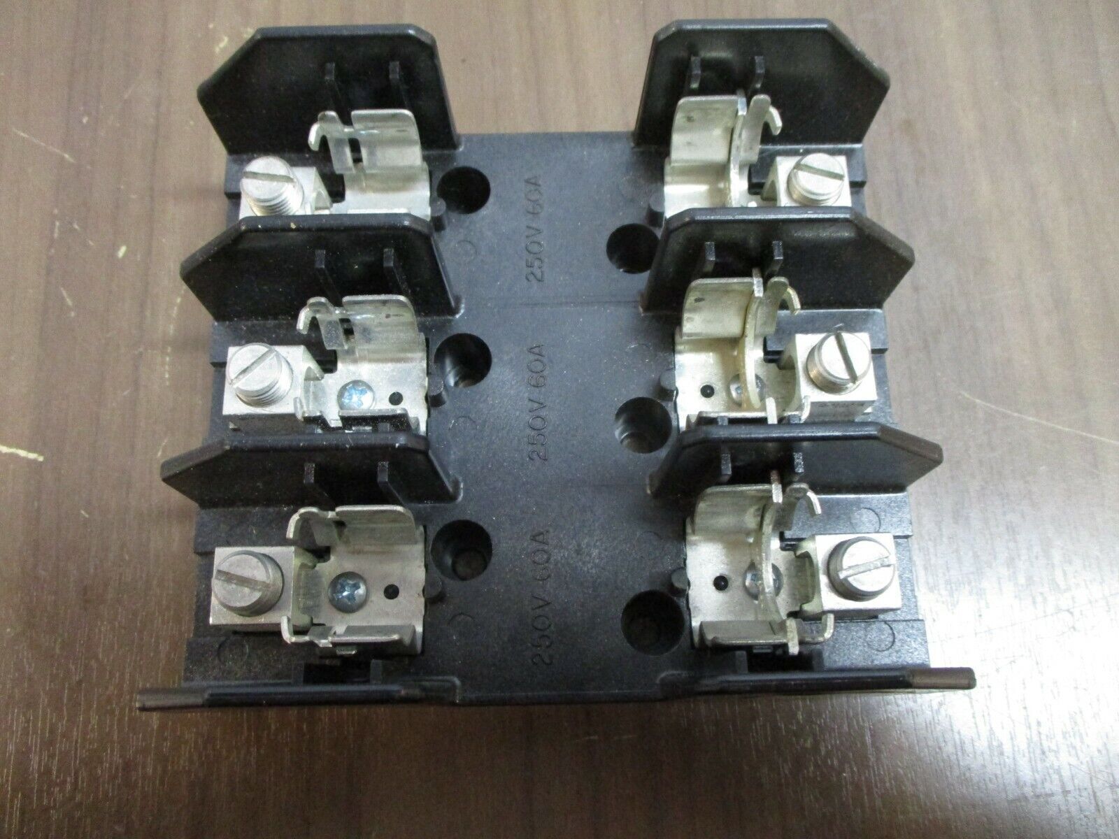 Littlefuse Fuse Holder LR25060-3CR 60A 250V 3P Used