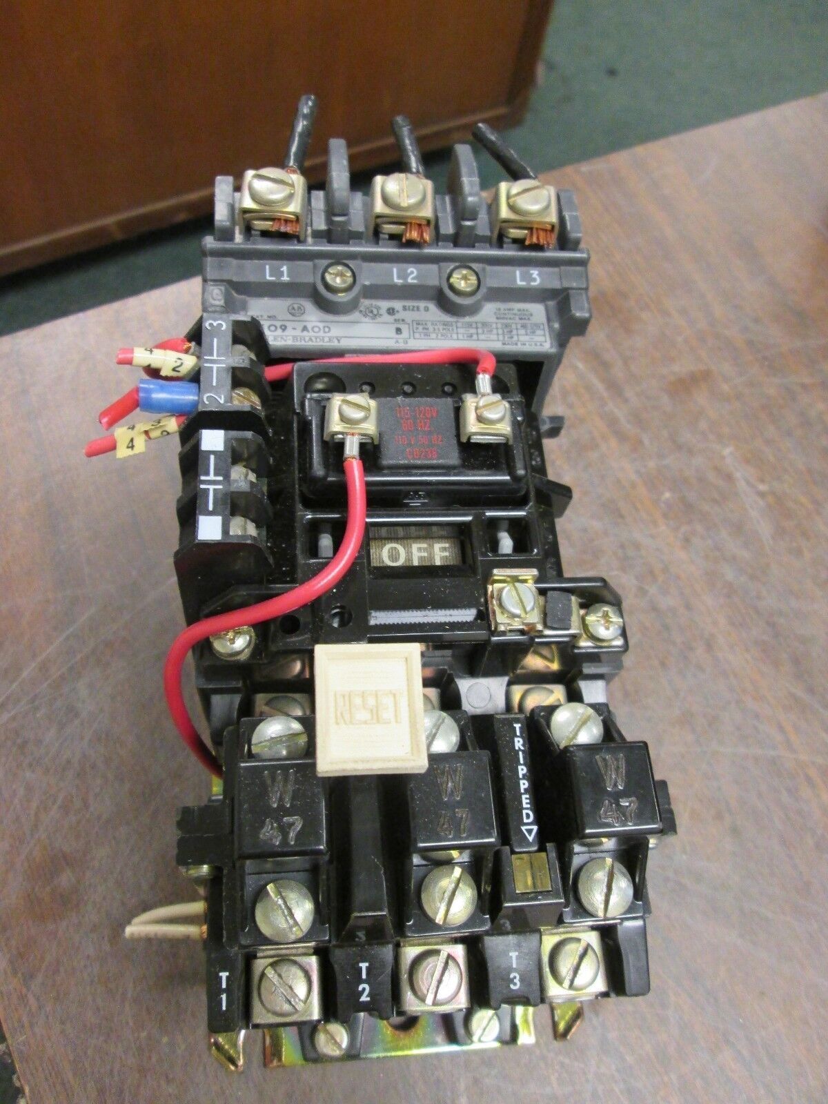 Allen-Bradley Starter 509-AOD 115-120V Coil Size 0 600V Used