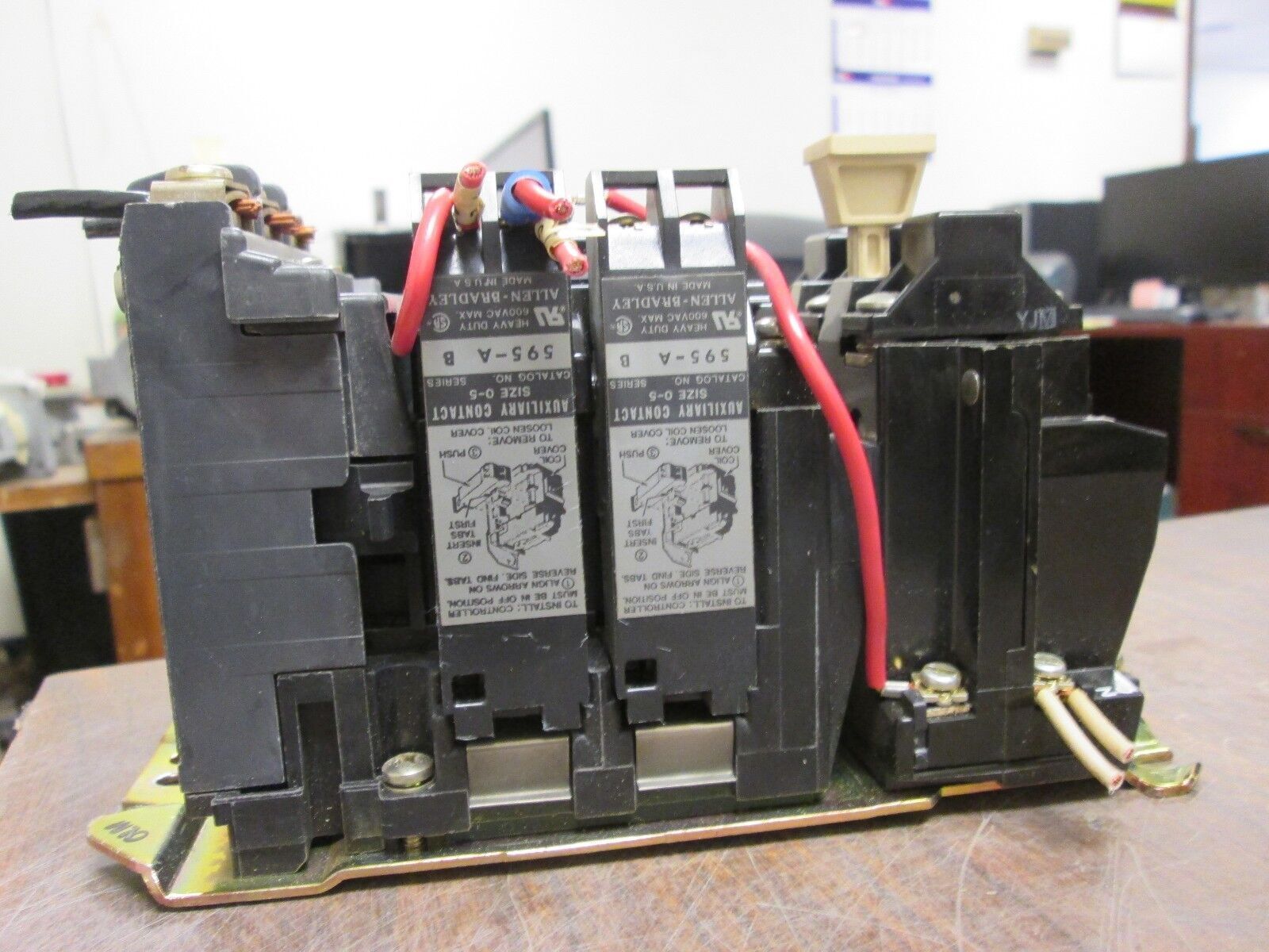 Allen-Bradley Starter 509-AOD 115-120V Coil Size 0 600V Used