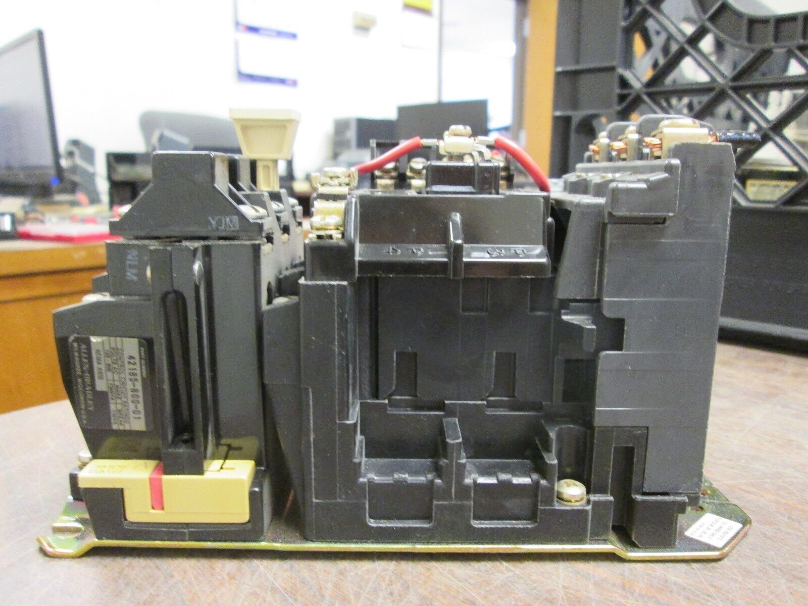 Allen-Bradley Starter 509-AOD 115-120V Coil Size 0 600V Used