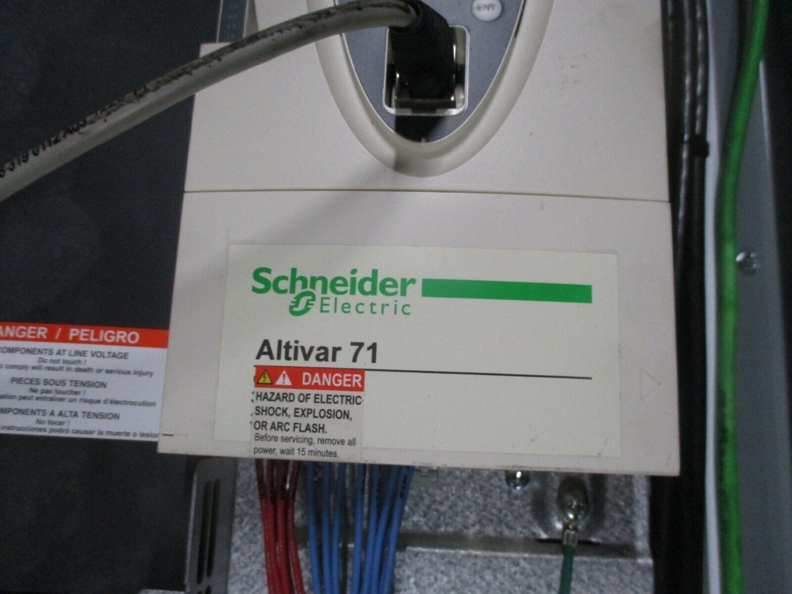 Square D M-Flex AC Drive 8839 MFDPG4CW 50HP 3Ph 460V Type 1 Enclosure Used
