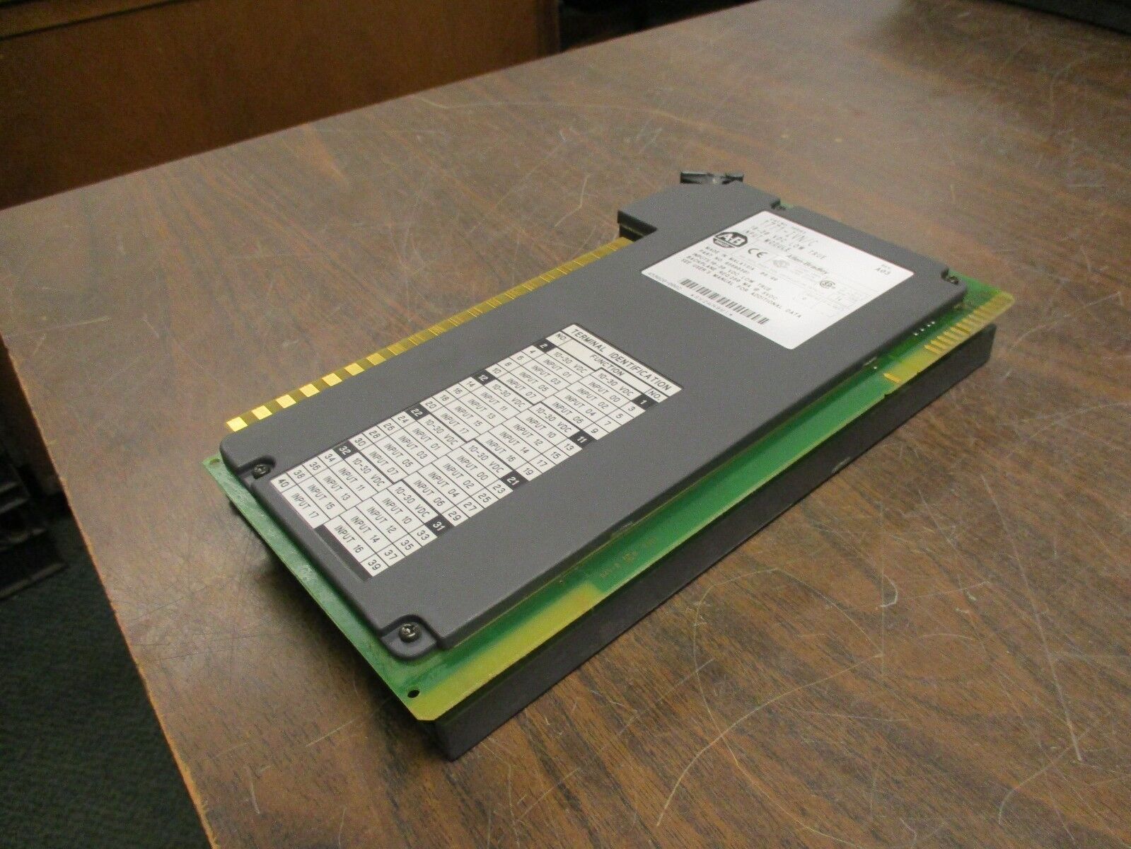 Allen-Bradley Low True Input Module 1771-IVN/C Rev. A03 10-30VDC Used