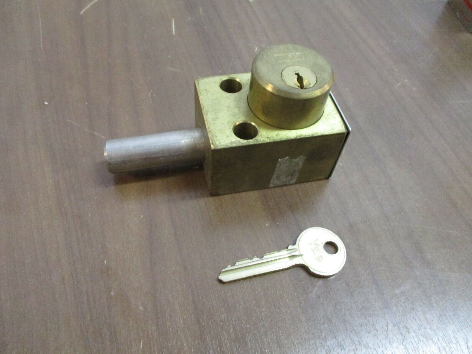 Kirk Interlock CK49105 Stab Length: 1" to 1 3/4" Used