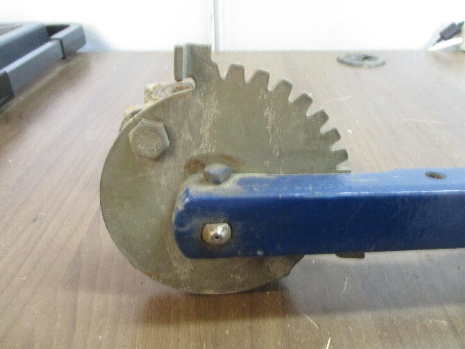 Nibco Butterfly Valve LD 3110 Size: 2.5" 250PSI Body: DI Disc: DI Stem: SS Used