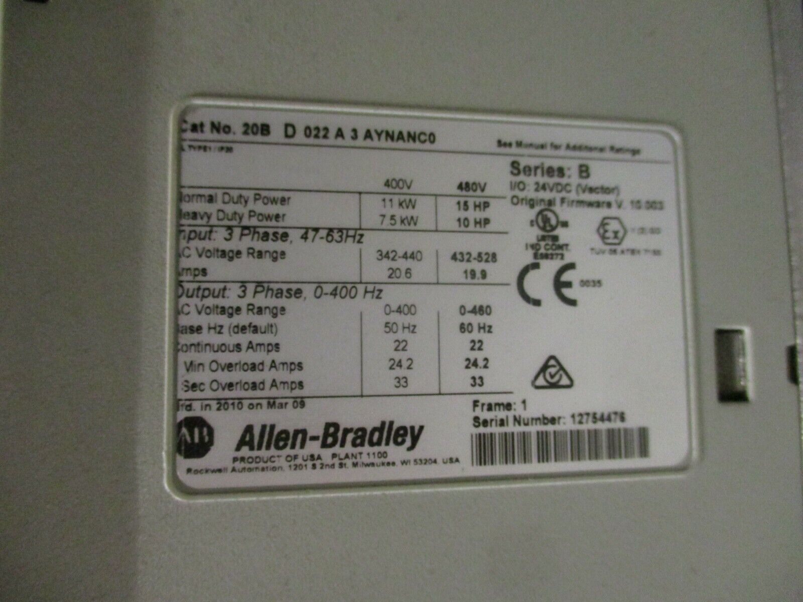 Allen-Bradley PowerFlex 700 AC Drive w/ Nema 12 Enclosure 15HP 3Ph 480V Used