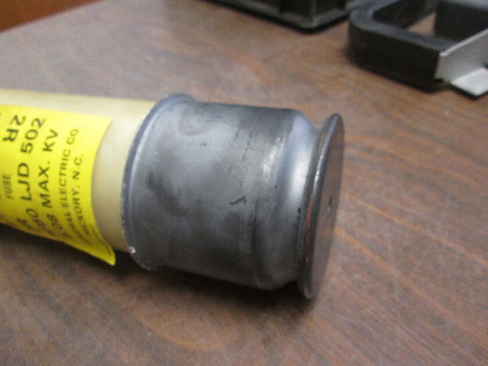 GE Motor Starter Fuse 9F60 LJD 502 5.08KV 2R Rating Used