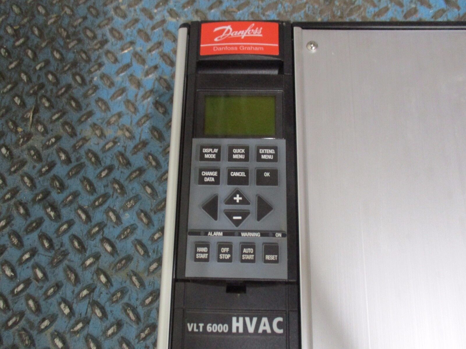 DanFoss VLT 6000 AC Drive VLT6016GT2CN1STR0DLF00A00C0 15HP Used