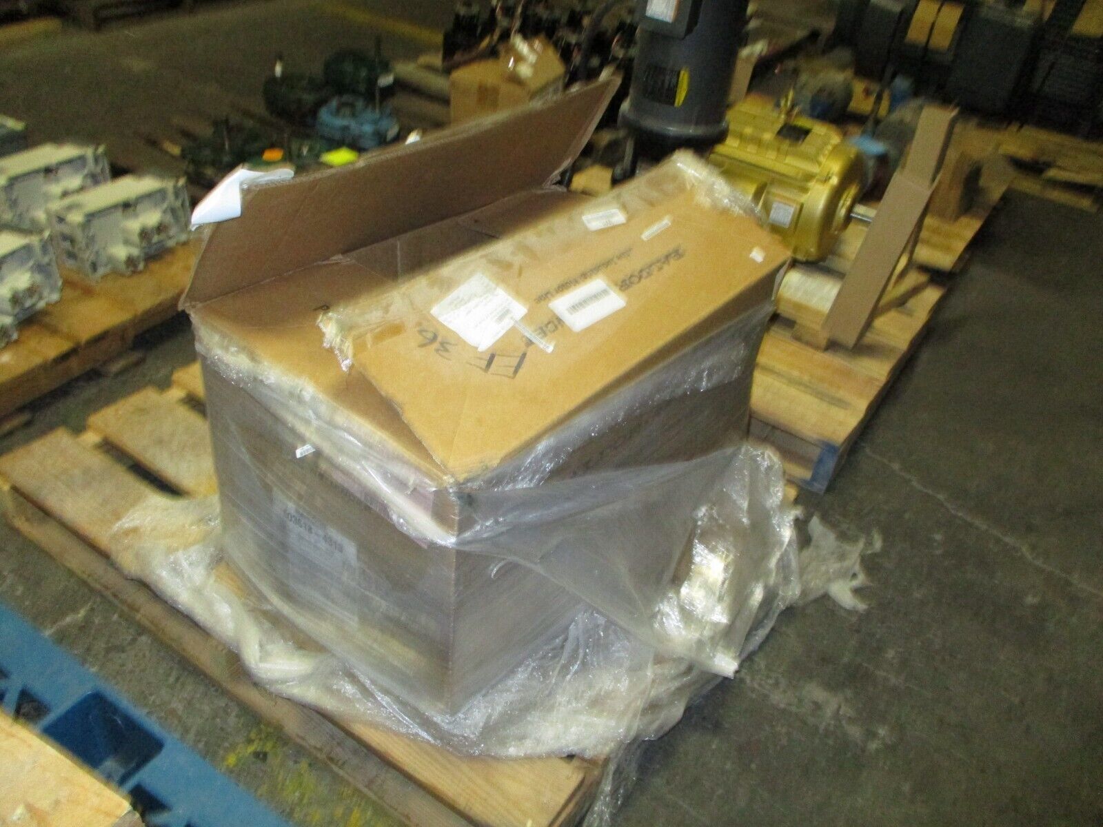 Baldor Motor 603618-4313 10HP 3600RPM 230/460V 23.6/11.8A 3Ph 60Hz New Surplus