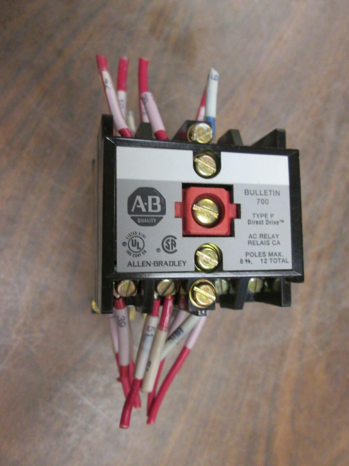 Allen-Bradley Control Relay 700-PB40 700-P400A1 Relay 115-120V Coil Used