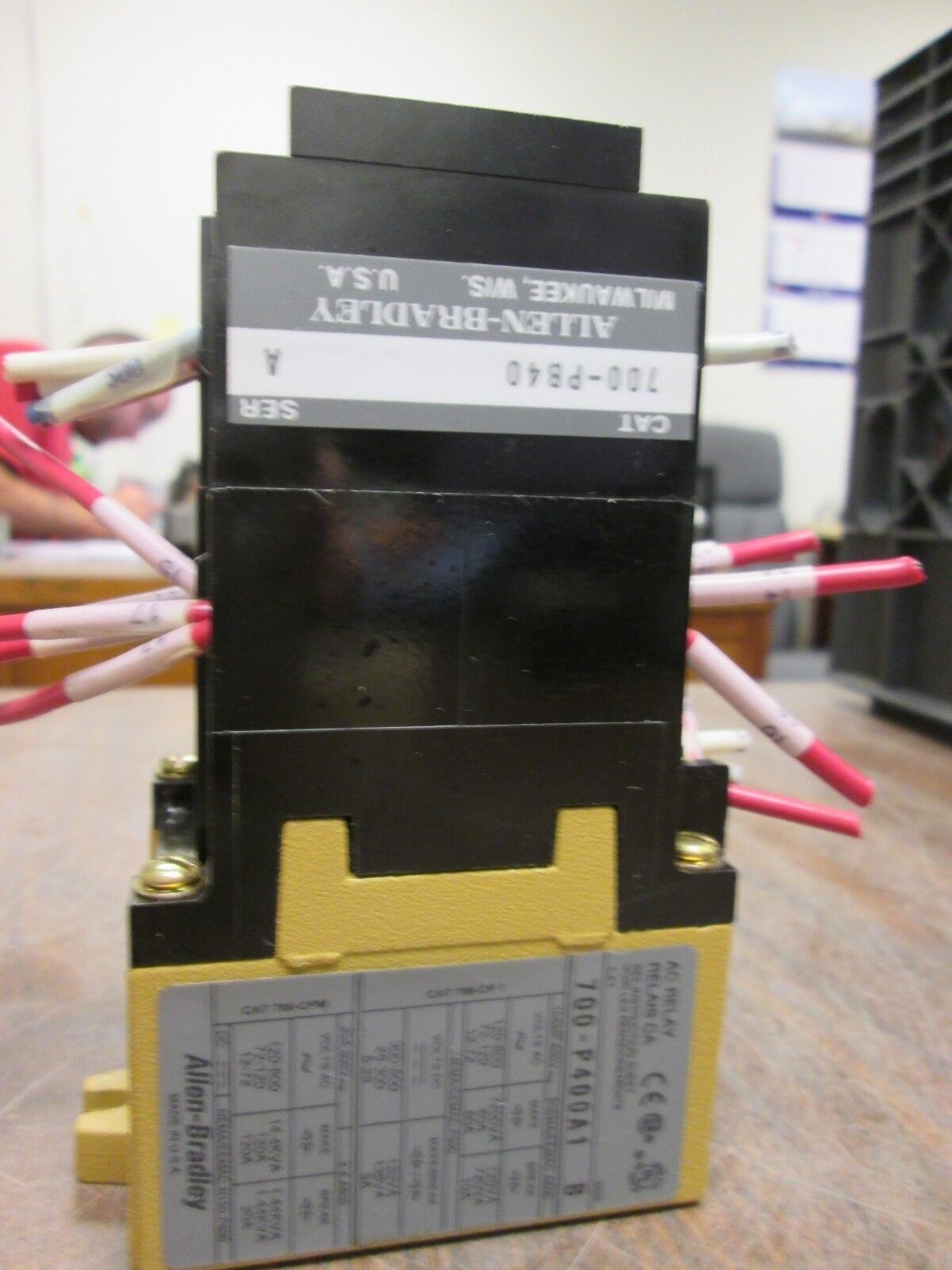 Allen-Bradley Control Relay 700-PB40 700-P400A1 Relay 115-120V Coil Used