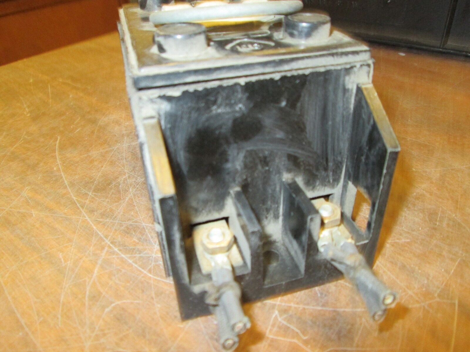 Walker Fuse Pullout 60A 240VAC Used