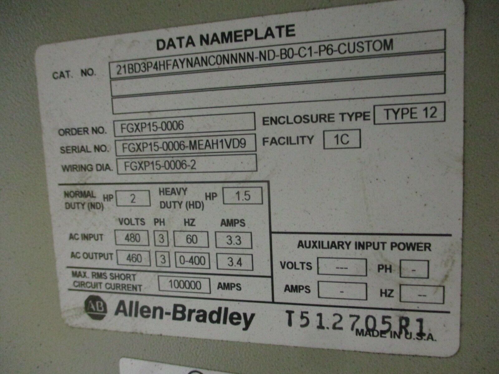 Allen-Bradley PowerFlex 700 AC Drive w/ Nema 12 Enclosure 2HP 480V 3Ph Used