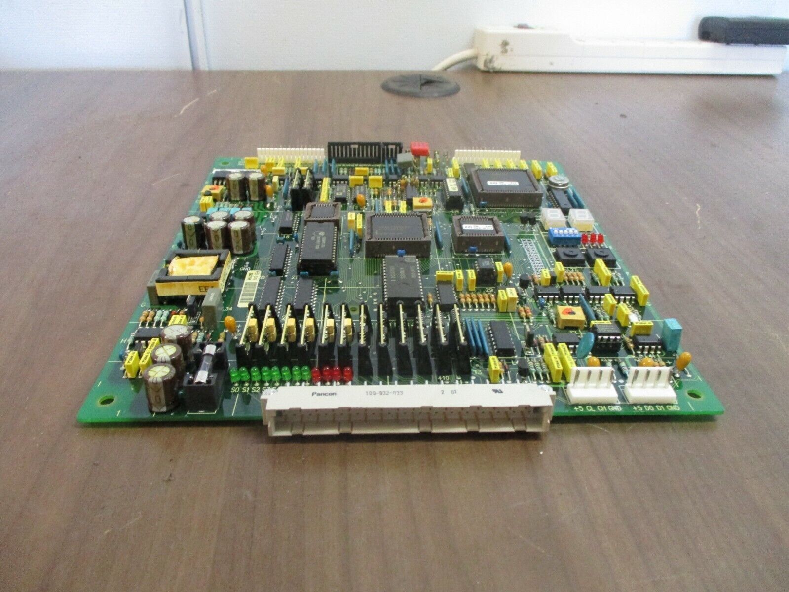 EEI Frequency Converter Main Board R0601 Rev. 01 SW MACH: 255 & 213 Used