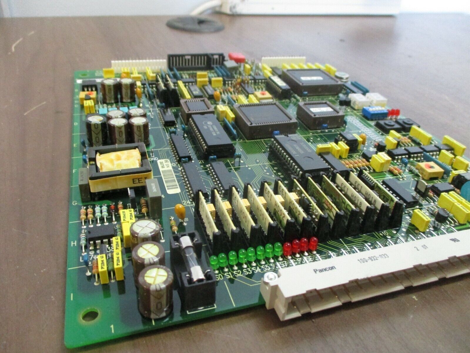 EEI Frequency Converter Main Board R0601 Rev. 01 SW MACH: 255 & 213 Used