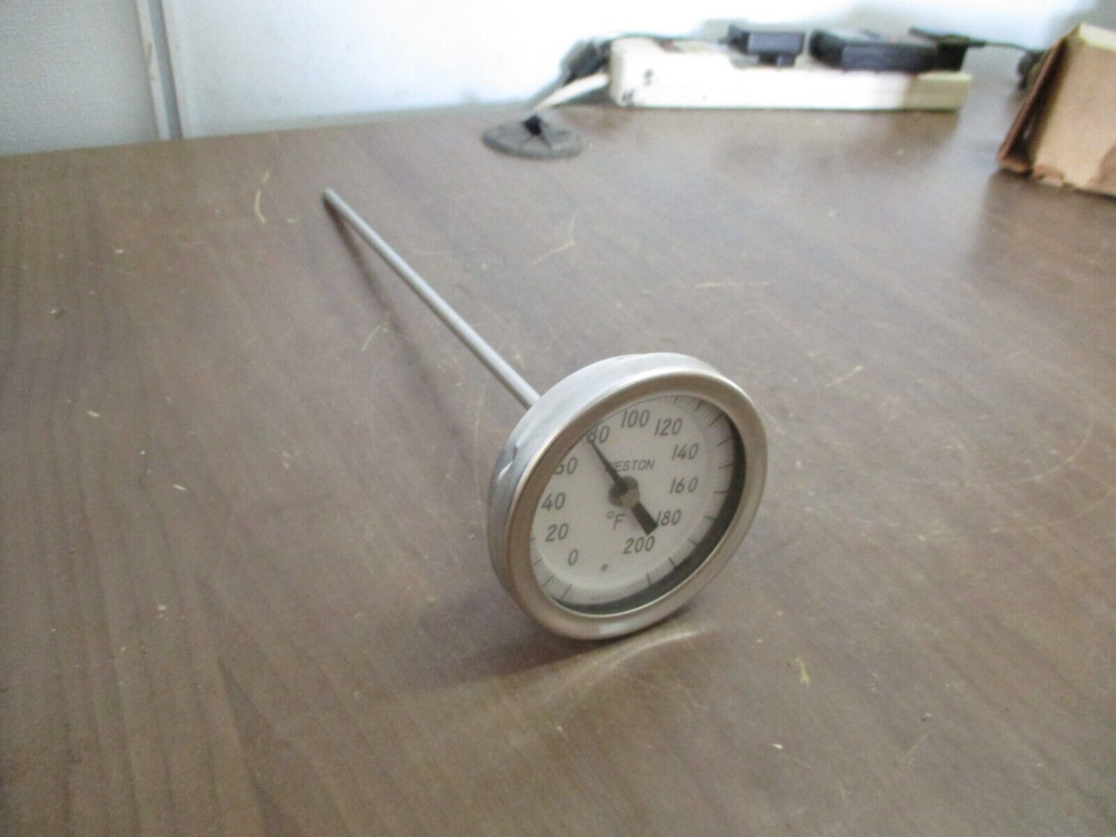 Weston Model 4303 Thermometer 0020004 7487 Range: 0-200°F New Surplus