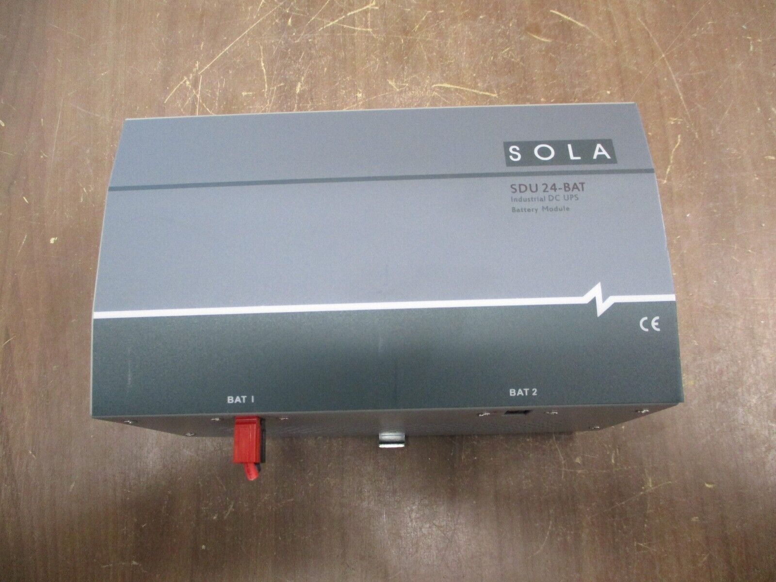 Sola Industrial DC UPS Battery Module SDU 24-BAT 24VDC Used
