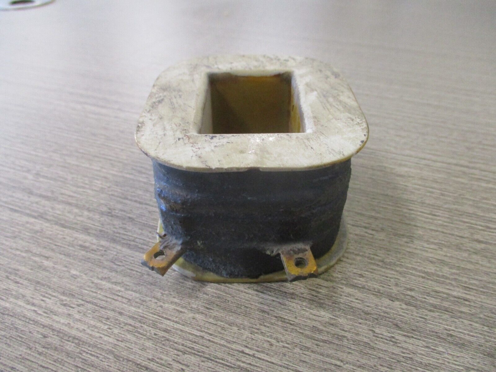Westinghouse Size 4 Coil S-1490659 C 440V @ 60HZ 380/400V @50HZ 220V *Used*