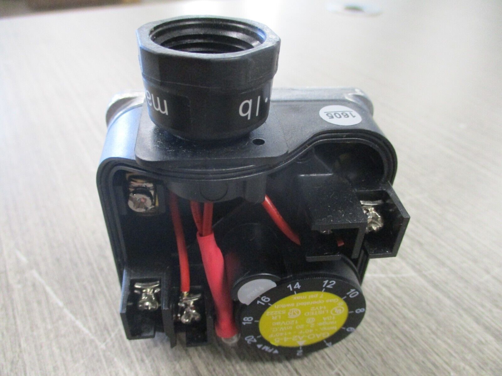 Dungs Gas Pressure Switch 266916 2"-20"WC GAO-A2-4-5 New Surplus