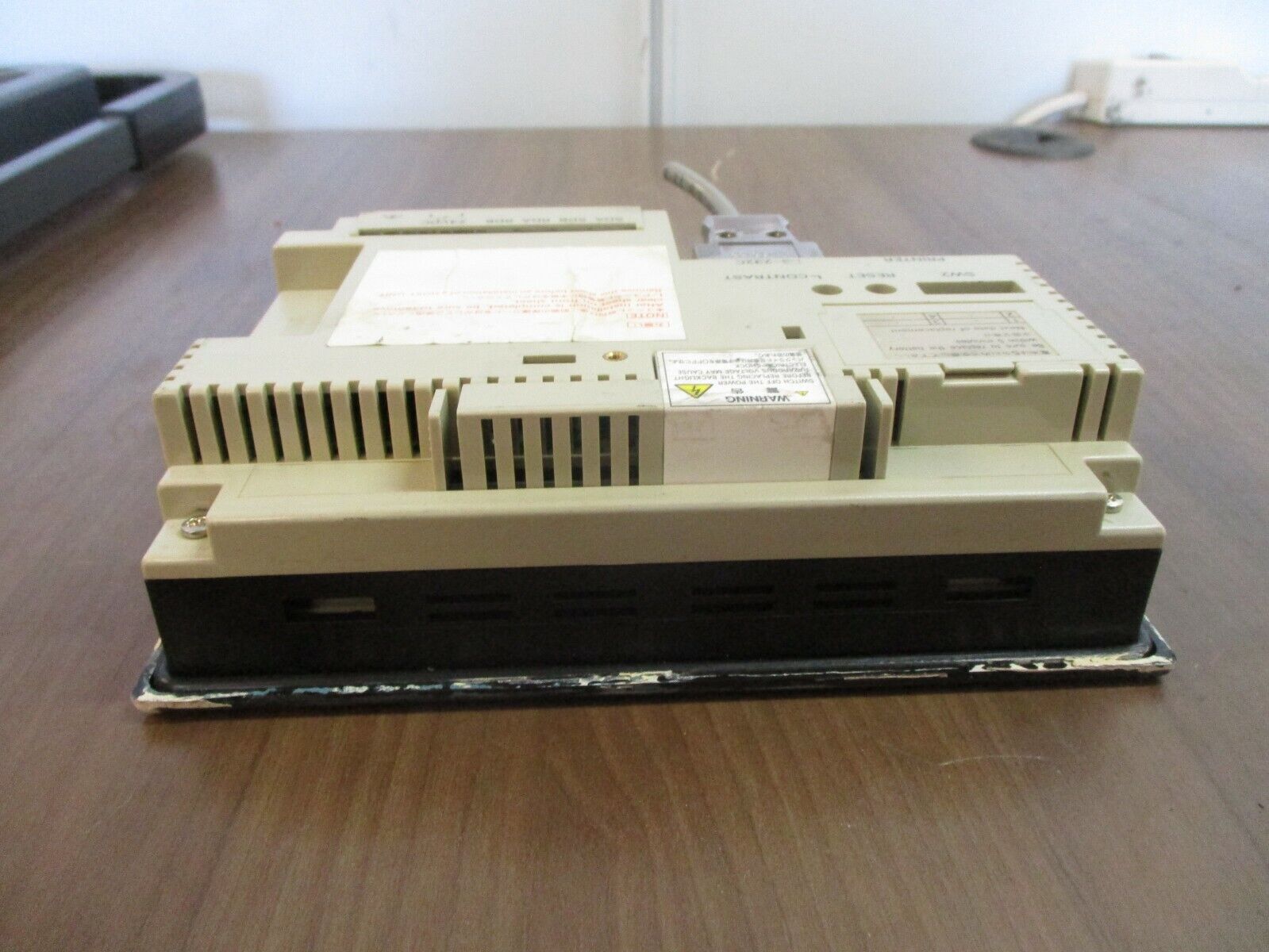 Omron Interactive Display Control Panel NT30-ST131B-E 24VDC 15W Used