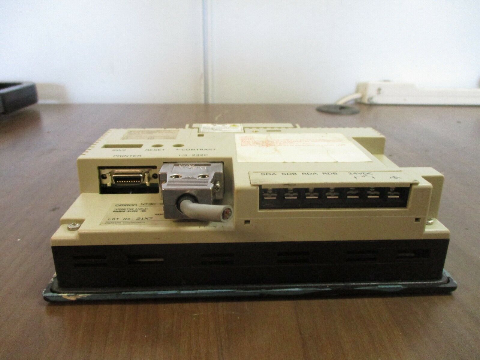 Omron Interactive Display Control Panel NT30-ST131B-E 24VDC 15W Used
