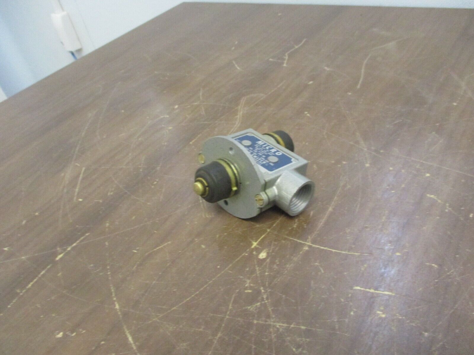 Micro Switch Limit Switch BZV-RNX13 Used