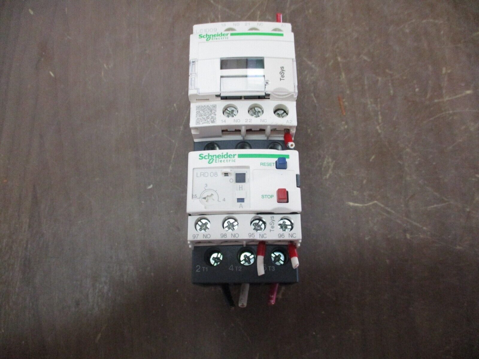 Schneider Electric Starter LC1D09 / LRD08 120V Coil Trip: 2.5-4A 600V Used