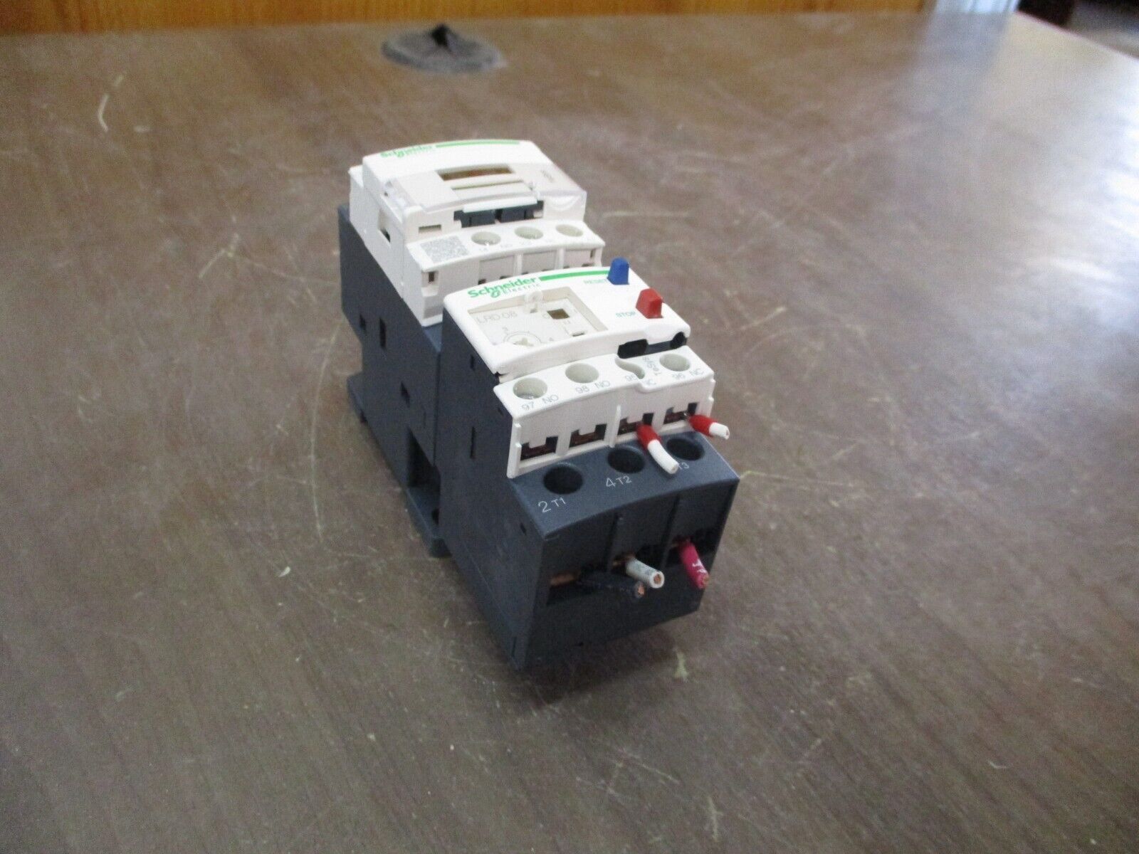 Schneider Electric Starter LC1D09 / LRD08 120V Coil Trip: 2.5-4A 600V Used